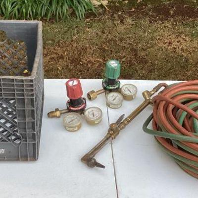 MCS246 Plastic Milk Crate & Cutting Torch Set