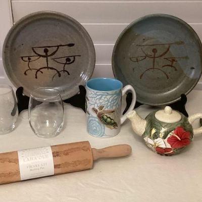 MCS281 Hawaiian Design Art Pottery, Etched Glass & More!