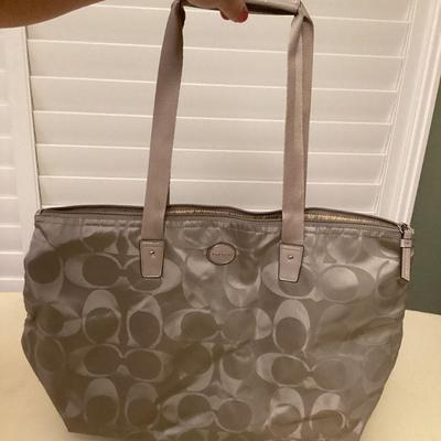MCS308 Signature Coach Tote Bag