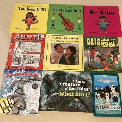 MCS034 Nine Children’s Hawaiian Hardcover Books 