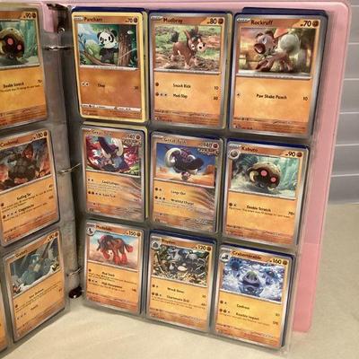 MCS066 Binder Full Of Over 500 Pokémon Trading Cards (A)