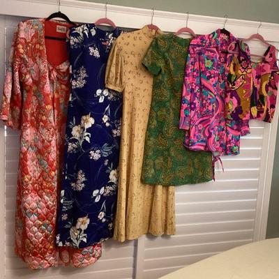 MCS075 Vintage Women’s Clothing 