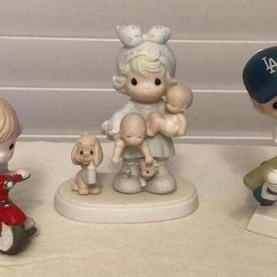 MCS087 Three Precious Moments Figurines 