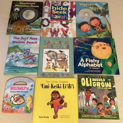 MCS033 Nine Children’s Hawaiian Hardcover Books 
