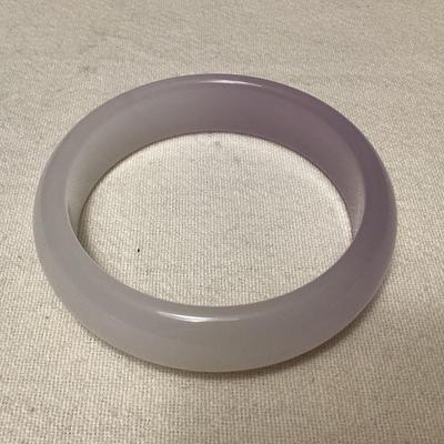 MCS155 Lavender & White Jade Bangle Bracelet New