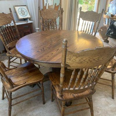 Fo100 oak table chairs