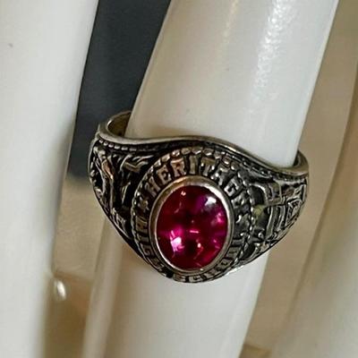 1976 Sterling Silver & Red Stone Jostens Heritage High School Class Ring Size 6.25 - Total Weight 5.31 Grams 