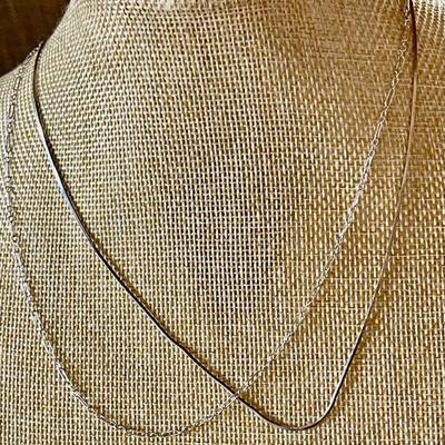 2 Sterling Silver 18 Inch Chain Necklaces - Total Weight 5.26 Grams 