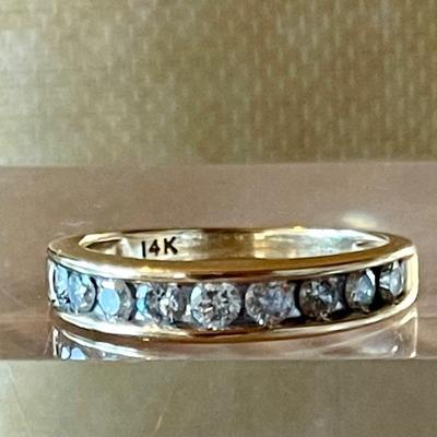 Vintage 14K Yellow Gold 9 Round Faceted Diamond Ring Band Size 6 Total Weight 2.76 Grams 