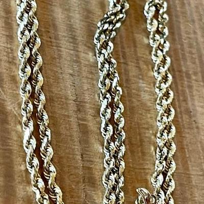 14K Yellow Gold Twist Rope 20 Inch Necklace - Total Weight - 8.95 Grams 