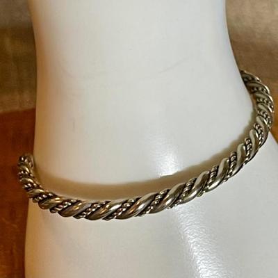 Sterling Silver Twist Cuff Bracelet - Total Weight 11.87 Grams 