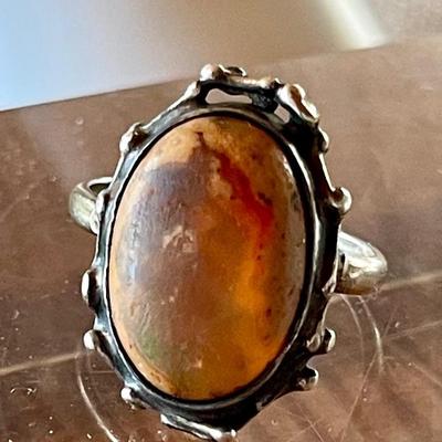 Vintage Sterling Silver & Fire Opal Size 6 Ring - Total Weight 5.19 Grams 