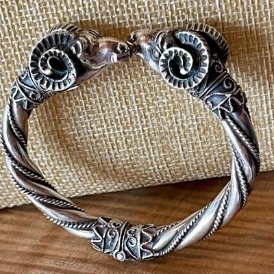 Vintage Sterling Silver Double Ram Head Hinged Bangle Bracelet - Total Weight - 43.57 Grams 