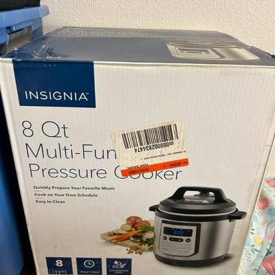 Pressure cooker