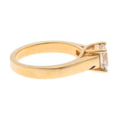 Diamond, 18k Yellow Gold Ring
