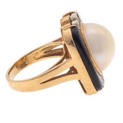 Diamond, Mabe Pearl, Onyx, 14k Yellow Gold Ring