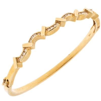 Diamond, 14k Yellow Gold Bangle Bracelet