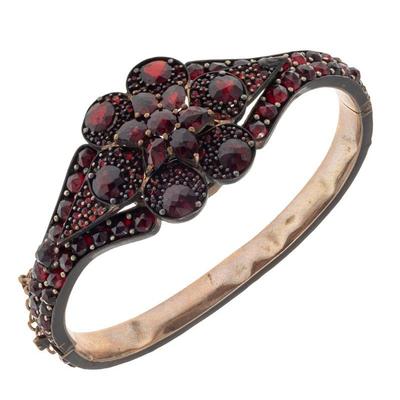 Victorian Bohemian Garnet, Gilt Metal Bracelet