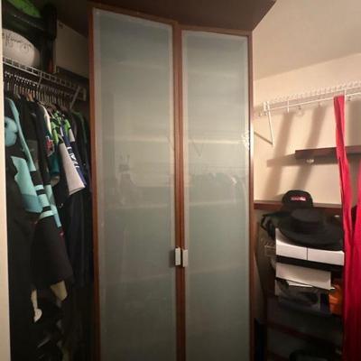 Armoire