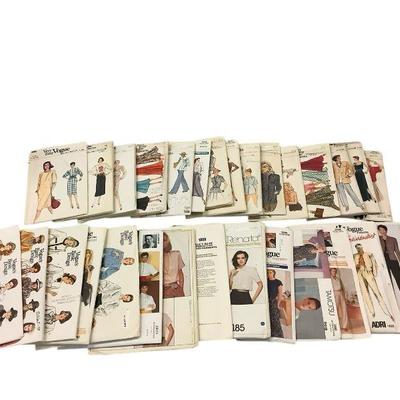 LUGR806 More Vintage Vogue Sewing Patterns	Vogue clothing patterns from various product lines and designers, mixed between cut and uncut...