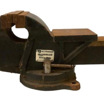 BRDA223 All Trade Ironman Heavy Duty Vice	6" work bench vice. Vice is rusty. 
