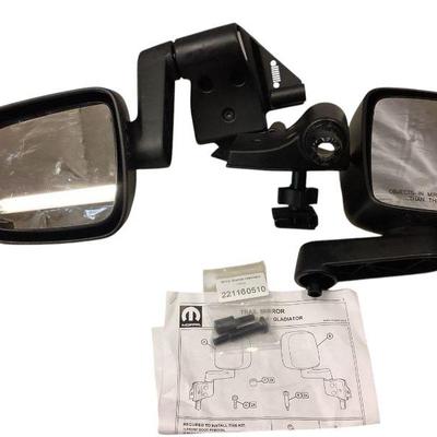 TEWA719 Jeep Wrangler/Gladiator Trail Mirrors	Mirrors come in original packaging with bracket hardware.
