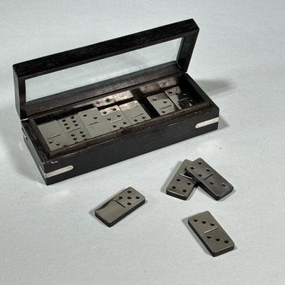 METAL & WOOD DOMINOS IN BOX | Dominos 2 inches. - l. 8 in (box)

