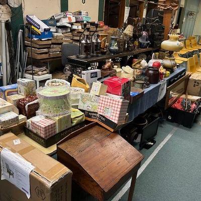 Estate sale photo