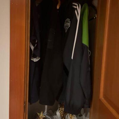 Men's clothing