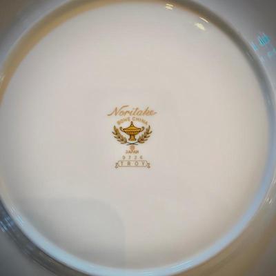 Noritake Troy 9726 china set