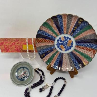 Imari Plate, Pearls, beads est