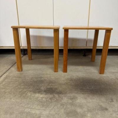 2 wood side tables