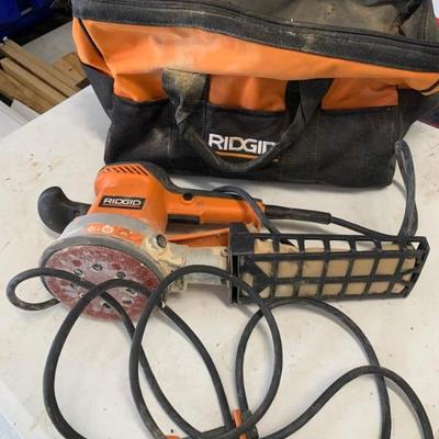 Sale Photo Thumbnail #72: $28 Ridgid hand sander & case