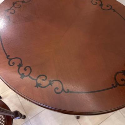 TABLE TOP