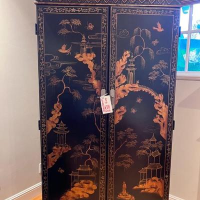 Asian Inspired Cabinrt
Handpainted