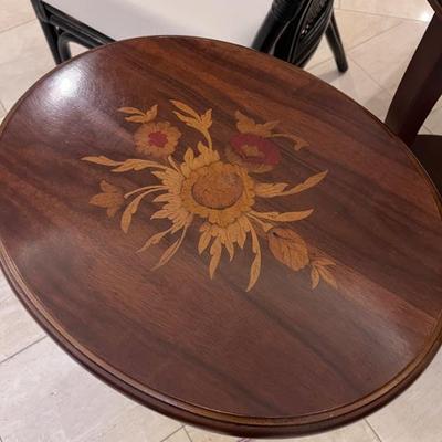 TABLE TOP