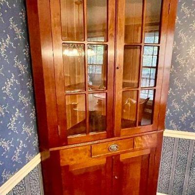 Lot 014-DR: Cassaday Furniture Co. Corner Cabinet