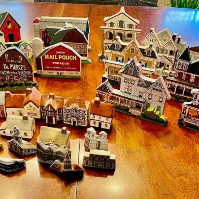 Lot 004-LR: “Sheila” Houses & Ceramic Structures