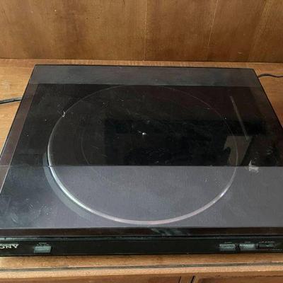 Lot 050-LR: Sony PS-LS250H Turntable