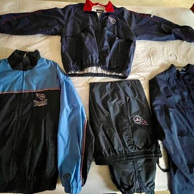 Lot 104-MBR: Tennessee Titans Warmup Jackets and Pants