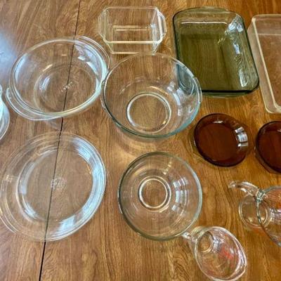 Lot 042-K: Glass Bakeware Assortment