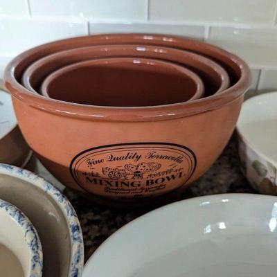 Terracotta mixing bowls