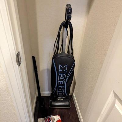 Oreck XL vacuum