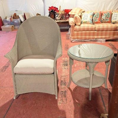 Wicker patio set