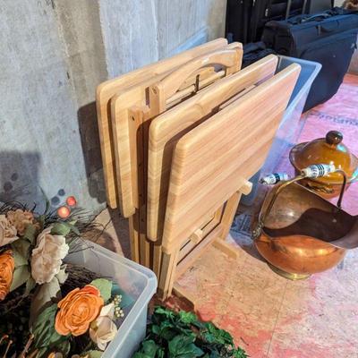 TV trays
