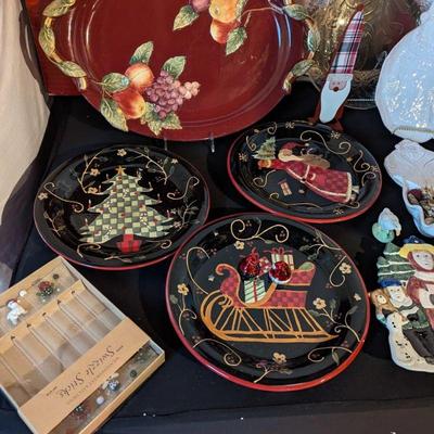 Christmas plates