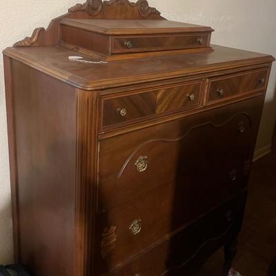 Sale Photo Thumbnail #34: Vintage dresser