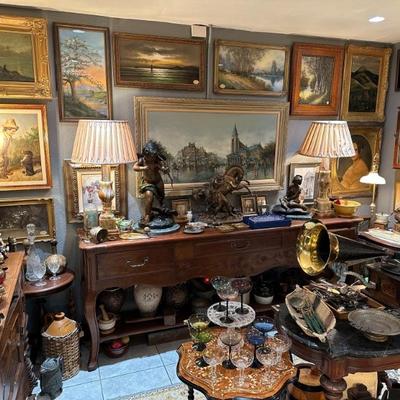 Estate sale photo