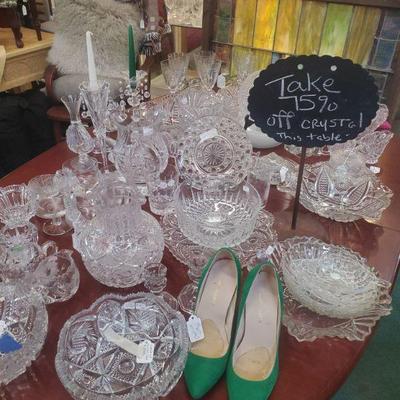 75% off Crystal and Glass Items 