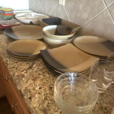 small set of dishes